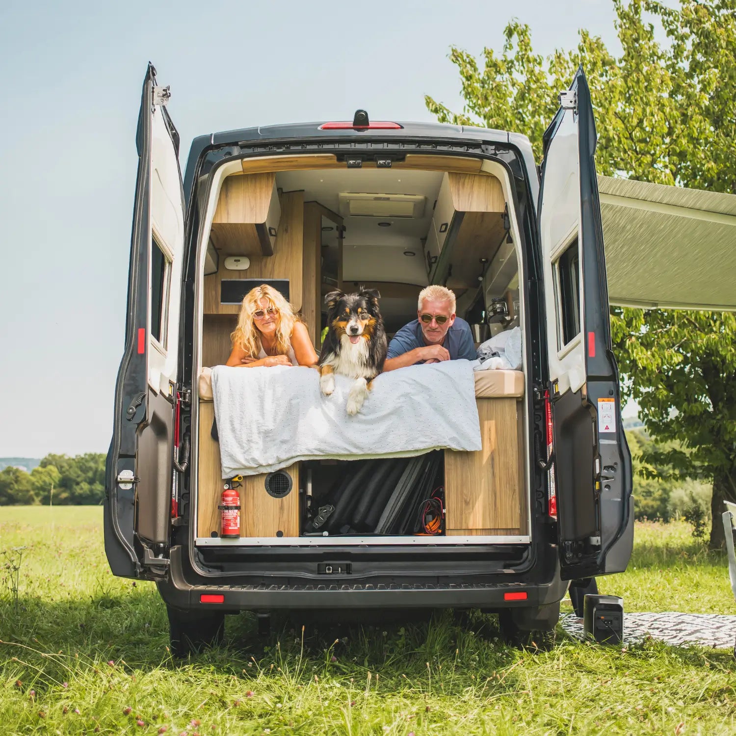 Wohnmobil autark ausbauen – Stromversorgung clever & günstig lösen