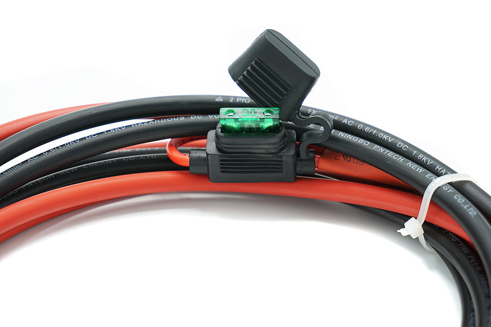 WATTSTUNDE® Sicherungskabel (mit Sicherung 30A) 2x6mm² M8/Aderendhülse 1,5m rot/schwarz