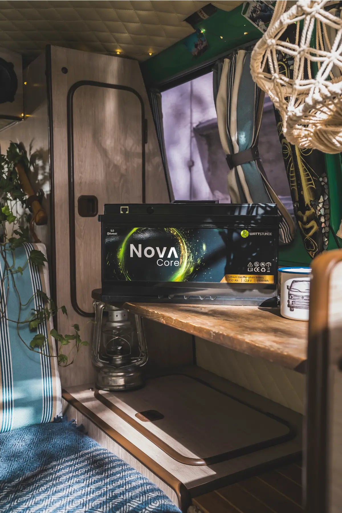 NOVA Base vs. NOVA Core: Finde die richtige Lithium-Batterie für Dein Abenteuer!