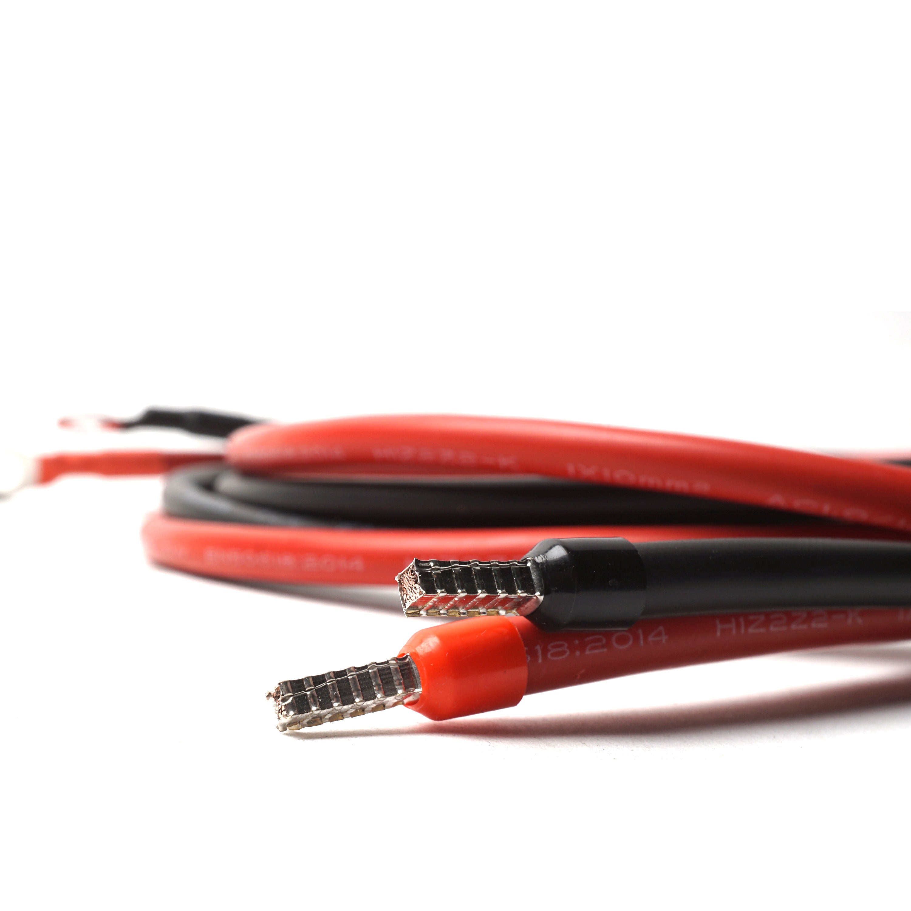 WATTSTUNDE® Sicherungskabel (mit Sicherung 40A) 2x10mm² M8/Aderendhülse 1,5m rot/schwarz