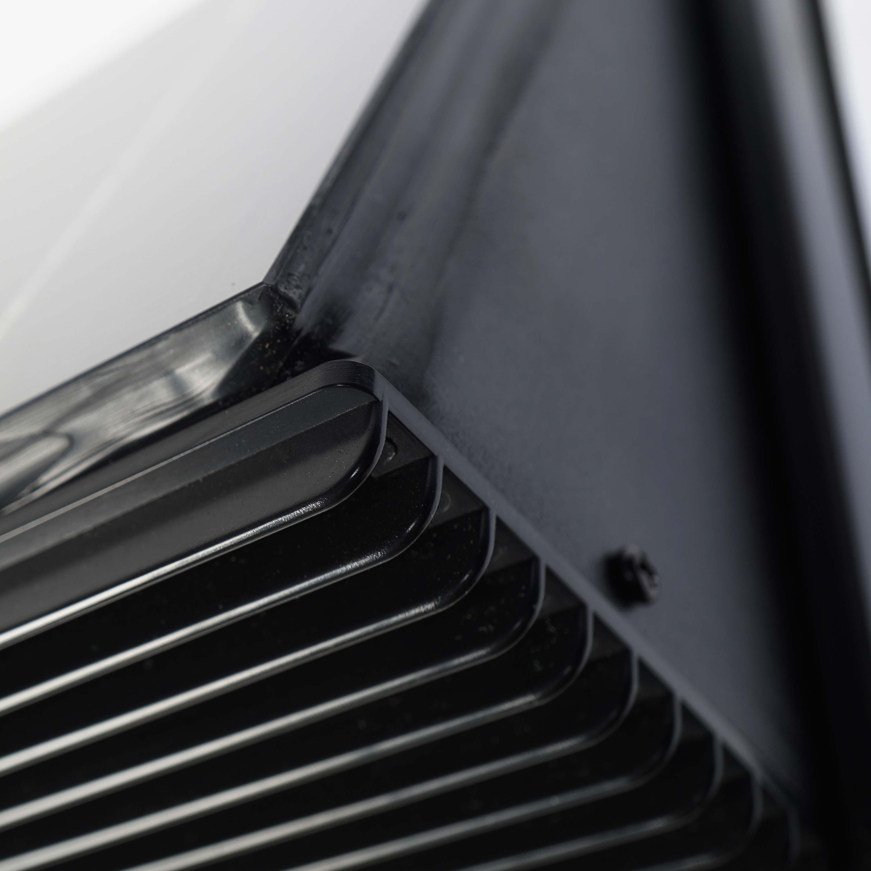 WATTSTUNDE® AERO Solarlüfter eckig, schwarz