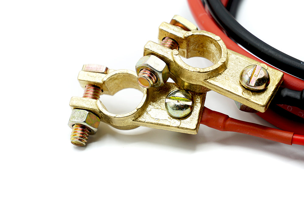 WATTSTUNDE® 10mm² Batterieanschlußkabel BAKA40 mit 40A Sicherung und Polklemmen