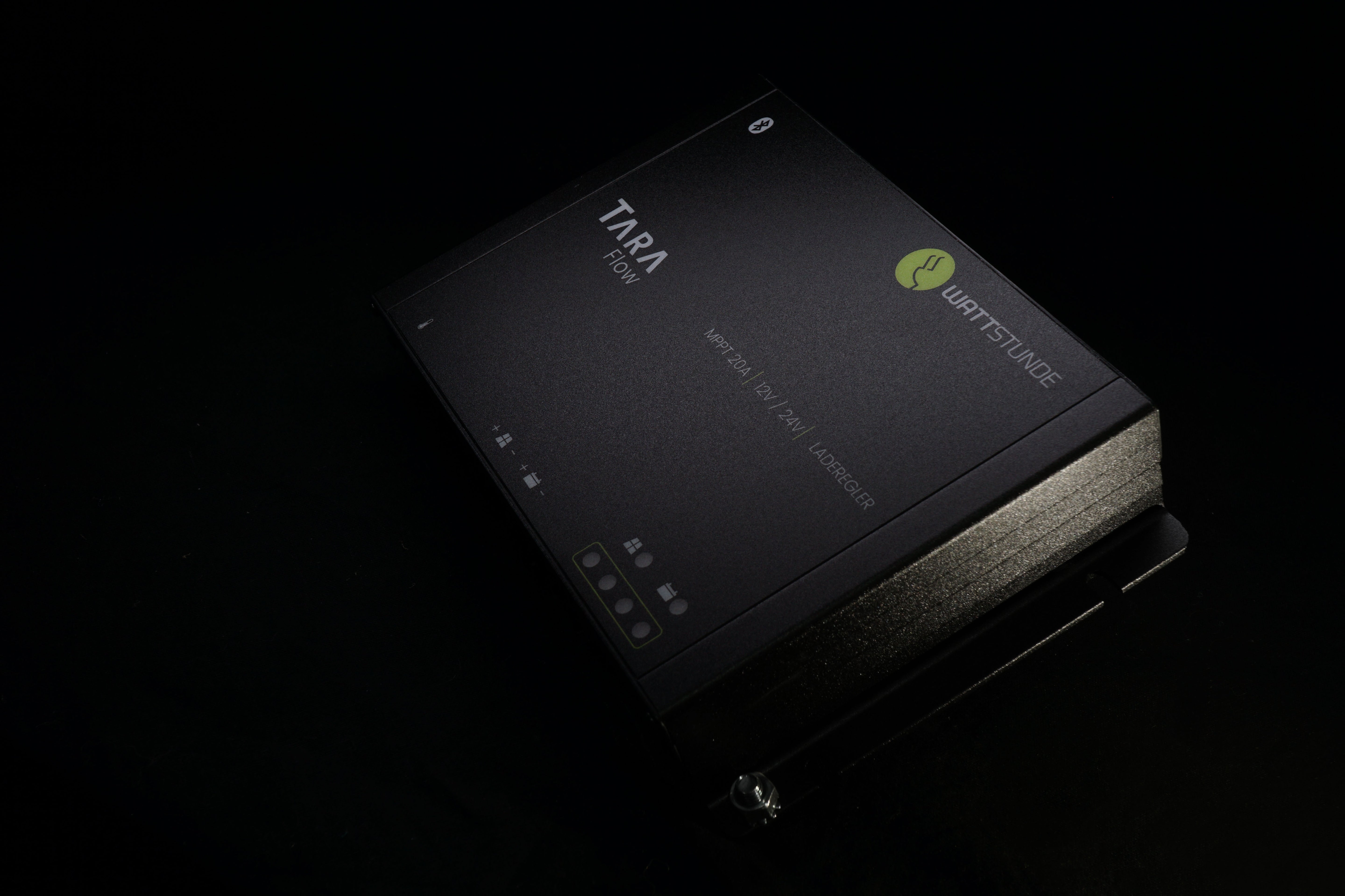 WATTSTUNDE® TARA Flow 75V 20A MPPT Solar Charge Controller